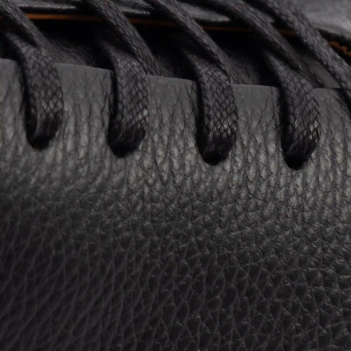 Geller Trainers - Pebbled - Men's
