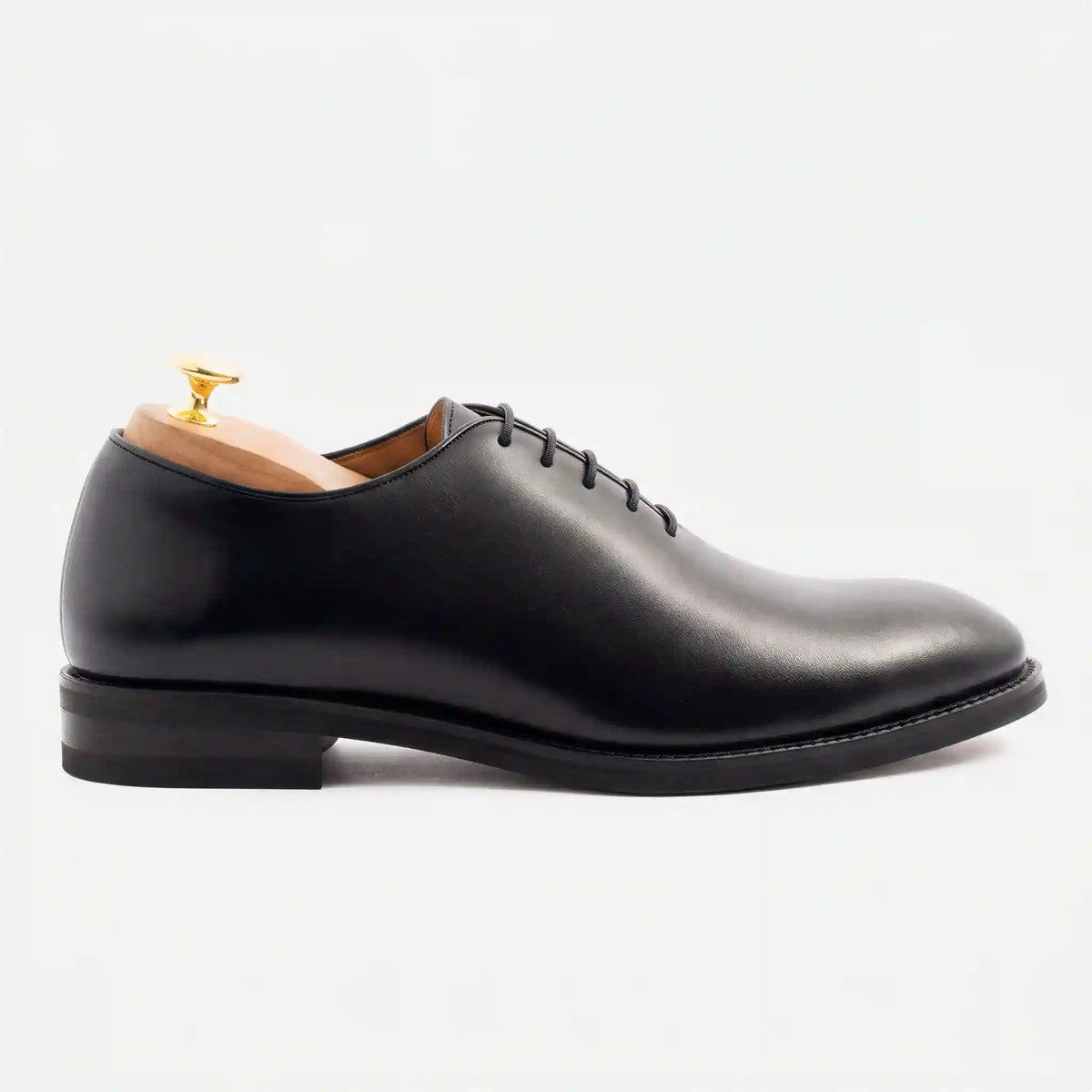 Valencia Wholecuts - Men's