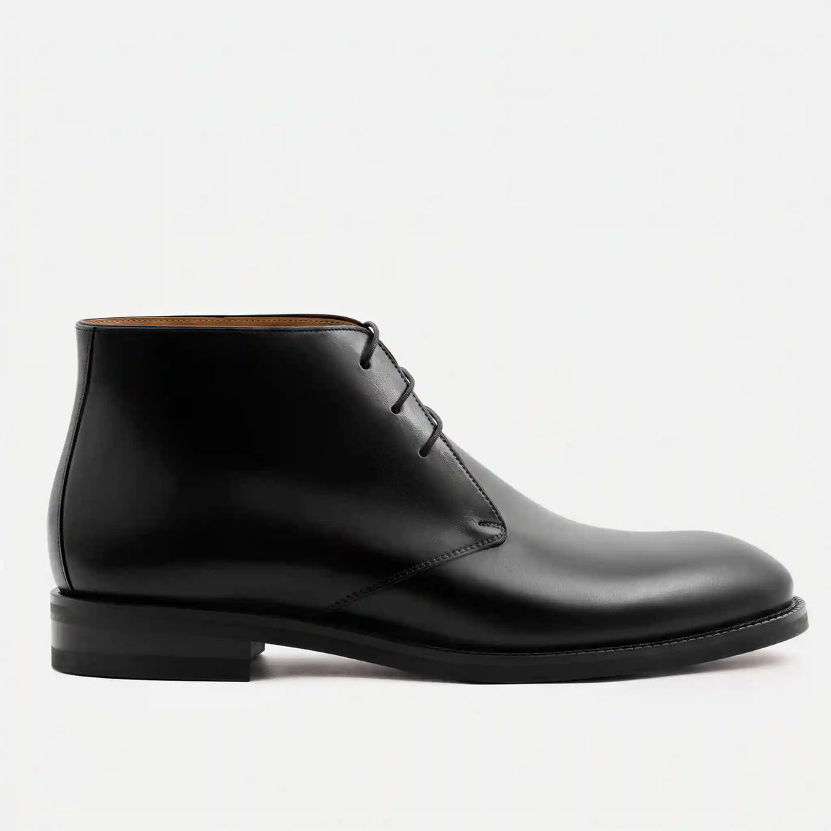Ellis Chukka Boots - Men's