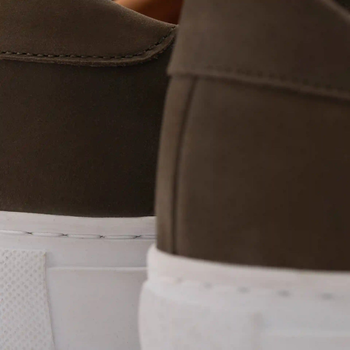 Reid Sneakers - Nubuck - Women’s